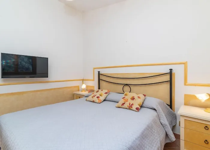 Fusco By Interhome